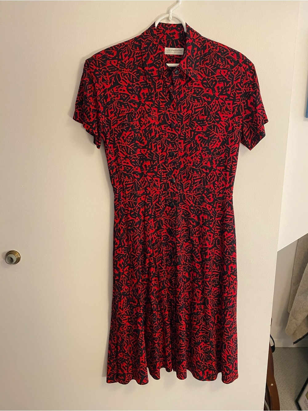 Liz Claiborne Red and Black Printed Short Sleeve Fit-and-Flare Dress